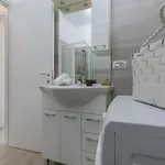 Guesthost - Seaview Apartman Lido degli Estensi