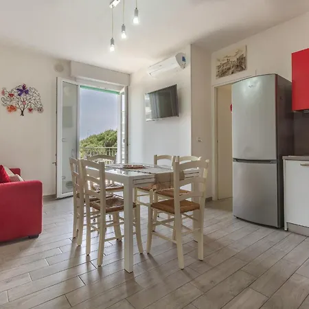 Guesthost - Seaview Apartman Lido degli Estensi