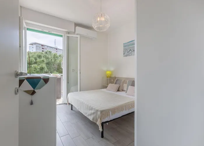 Guesthost - Seaview Apartman Lido degli Estensi