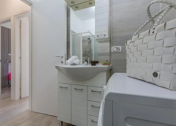 Guesthost - Seaview Apartman Lido degli Estensi